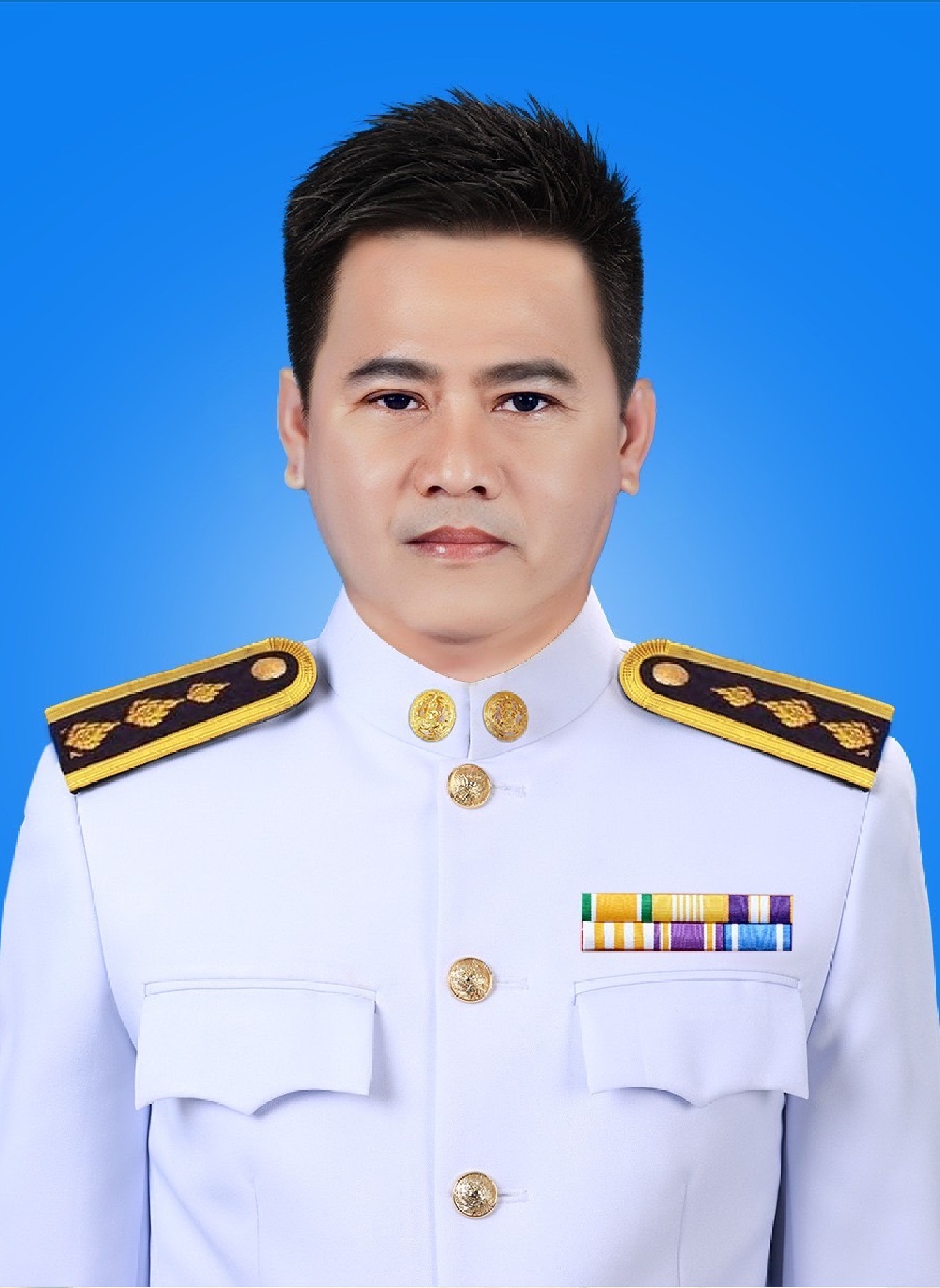 นายจักรวาล จำรัสศรี