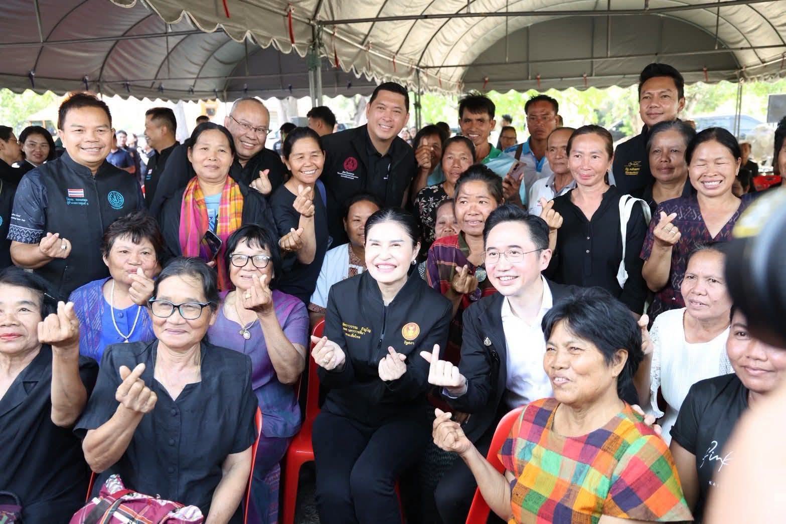 📍สธค. ร่วมลงพื้นที่ติดตามการพัฒนานวัตกรรมการผลิตไหม ยกระดับคุณภาพชีวิตเกษตรกรและชุมชน