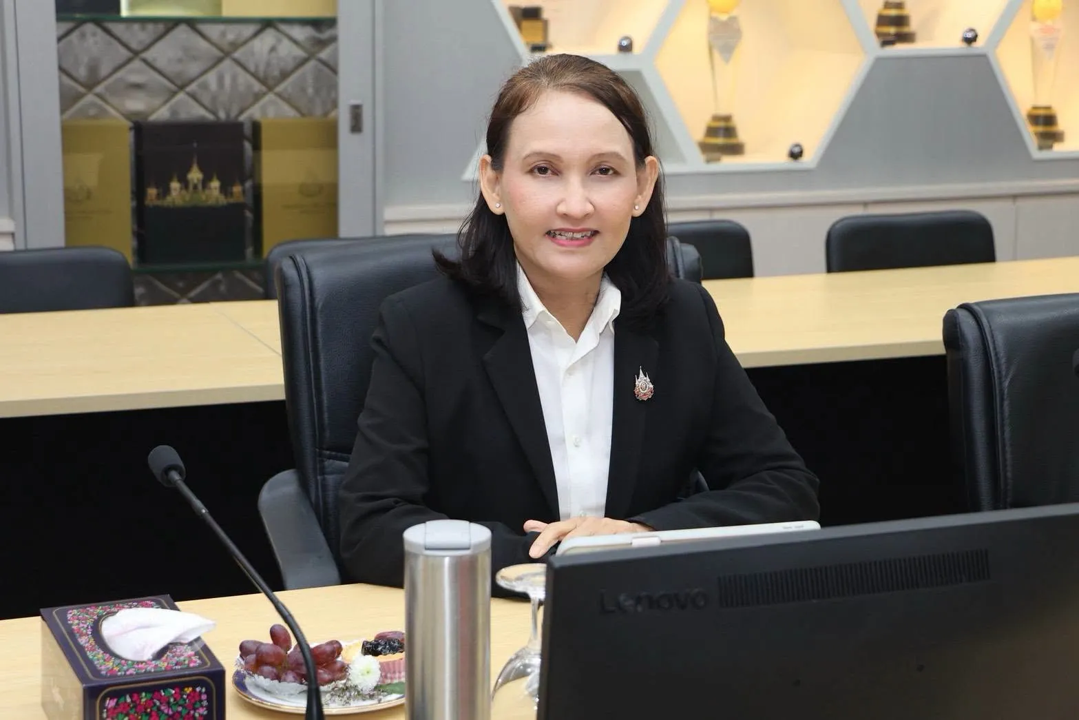 นายกันตพงศ์ รังษีสว่าง ปลัดกระทรวงการพัฒนาสังคมและความมั่นคงของมนุษย์ (ปลัด พม.) เป็นประธานการประชุมคณะกรรมการอำนวยการสำนักงานธนานุเคราะห์ ครั้งที่ 9 ปีงบประมาณ 2569 เพื่อขับเคลื่อนการดำเนินงานของโรงรับจำนำของรัฐ ให้เข้าถึงและช่วยเหลือประชาชนได้อย่างทั่วถึง - รูปที่ 6