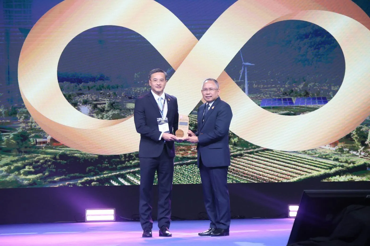 📣 สธค. ร่วมเป็นเกียรติในโครงการส่งเสริมและเชิดชูเกียรติรางวัลส่งเสริมความรับผิดชอบต่อสังคมของภาคธุรกิจ ประจำปี 2569 (CSR Award 2026)